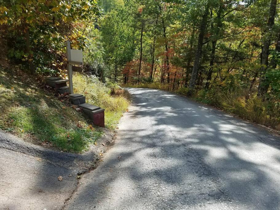 Little Cabin All To Yourself Sevierville Ngoại thất bức ảnh