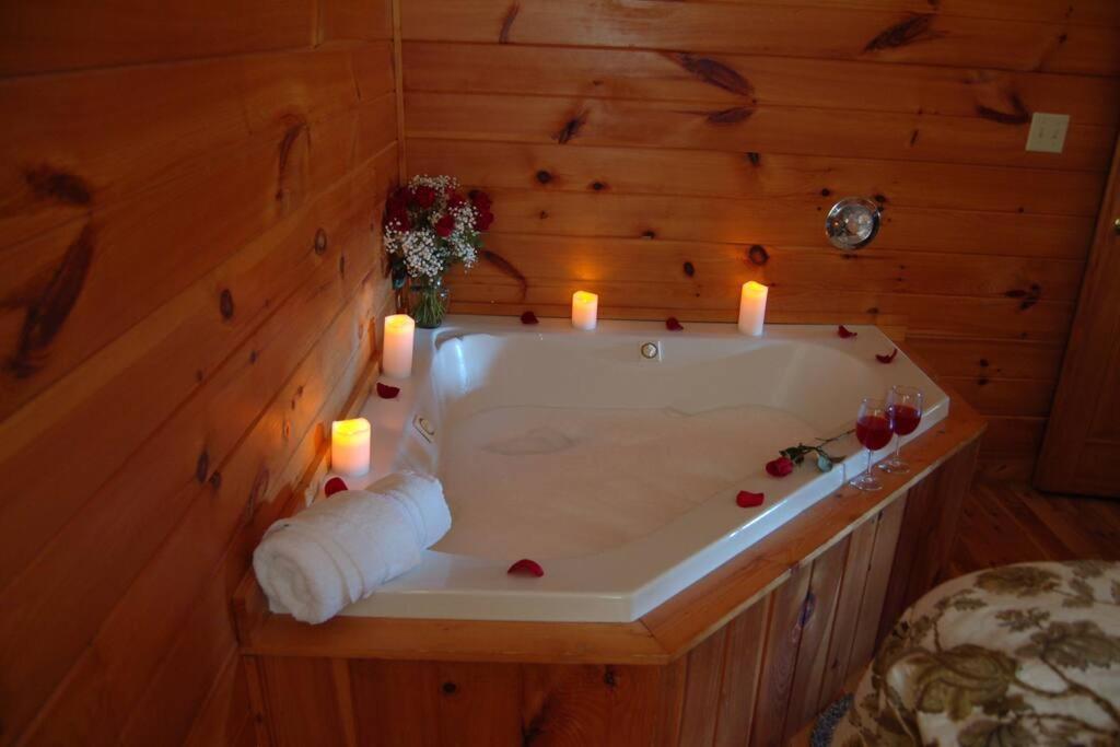 Little Cabin All To Yourself Sevierville Ngoại thất bức ảnh
