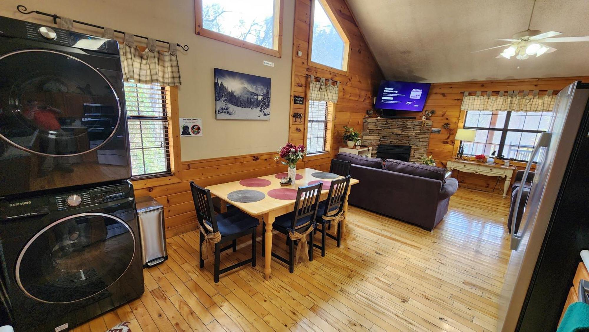 Little Cabin All To Yourself Sevierville Ngoại thất bức ảnh